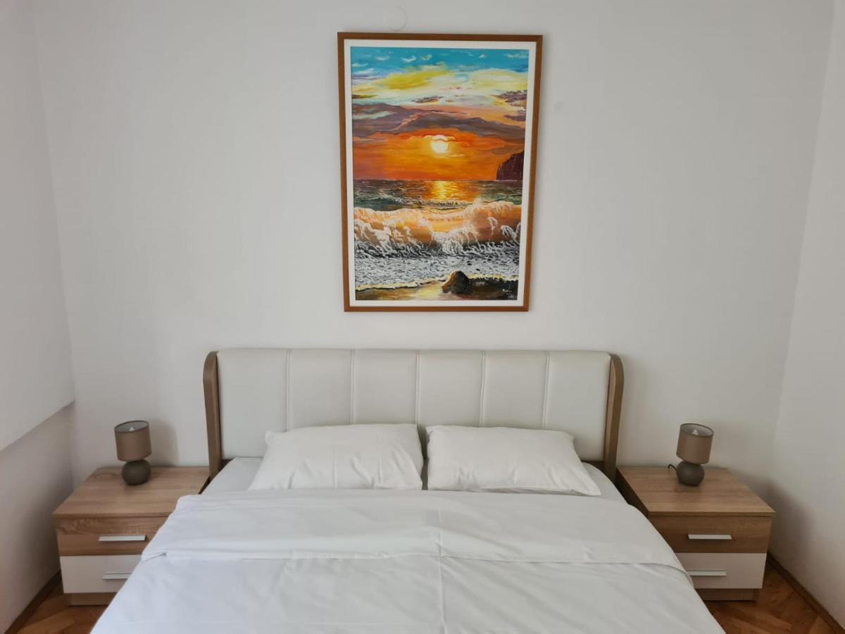 Art Apartment Ποντγορίτσα Εξωτερικό φωτογραφία